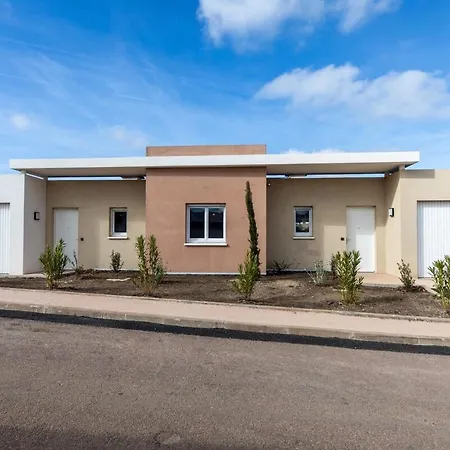 Superbe Mini 4 A 6 Personnes 博尼法乔