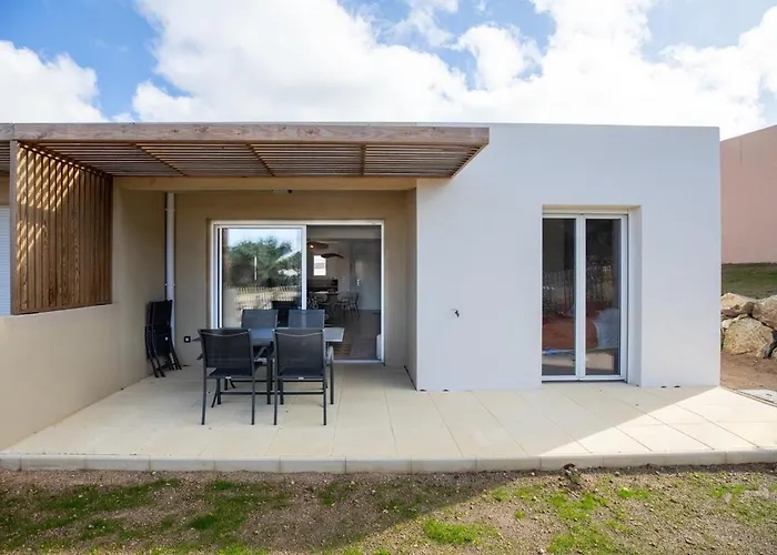 Superbe Mini 4 A 6 Personnes